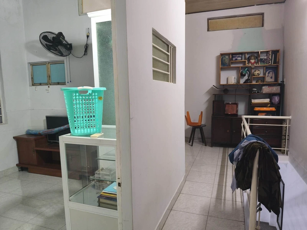 Bán nhà 2 tầng 60m2 kiệt oto Đống Đa 2.1 tỷ - Ảnh thu nhỏ 2