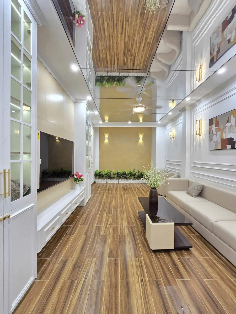 Bán nhà mặt tiền Thái Phiên 4 tầng 66m2, 5 phòng ngủ, thang máy, gần sông Hàn, Đà Nẵng - Ảnh thu nhỏ 3