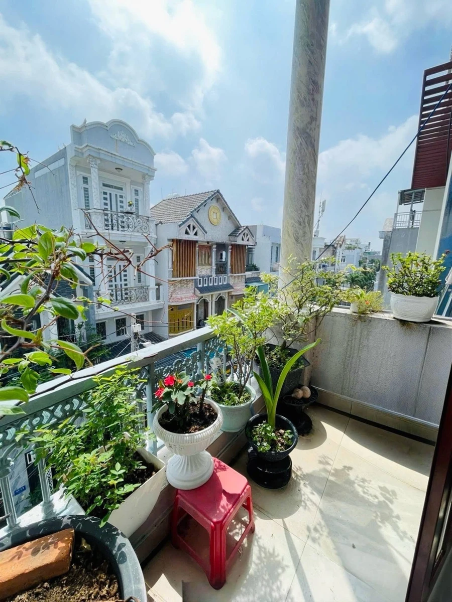 Bán nhà 3 lầu 70m² Quận 12, hơn 2 tỷ - Ảnh thu nhỏ 5