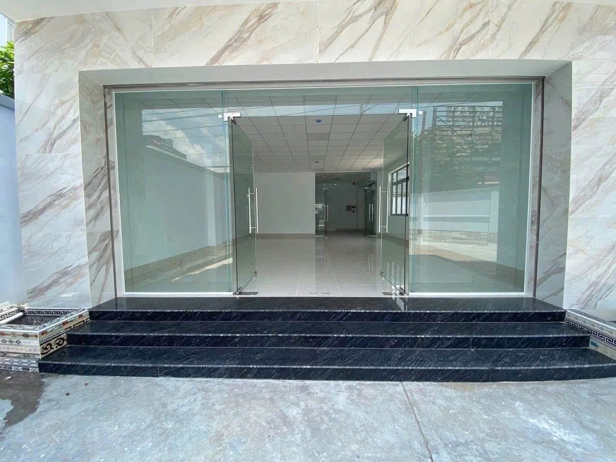 Cho thuê toà nhà mặt tiền Đại lộ Bình Dương 620m2 160tr/tháng - Ảnh thu nhỏ 3