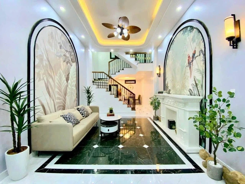 Bán nhà dân 3,5 tầng gần 50m2 full nội thất khu Hồ Sen, Chợ Hàng giá 3,35 tỷ