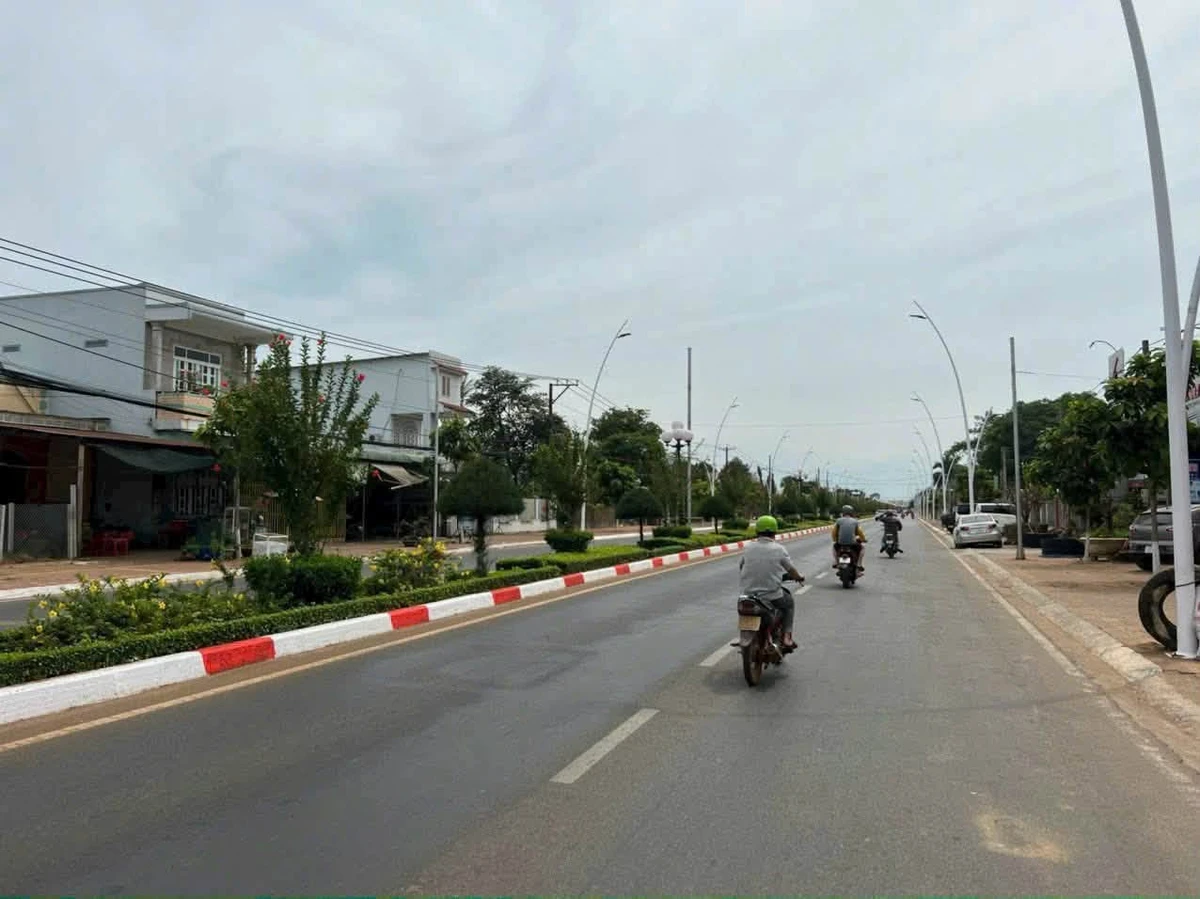 Bán đất mặt tiền Hùng Vương Châu Đức 156m2 3 tỷ - Ảnh thu nhỏ 2