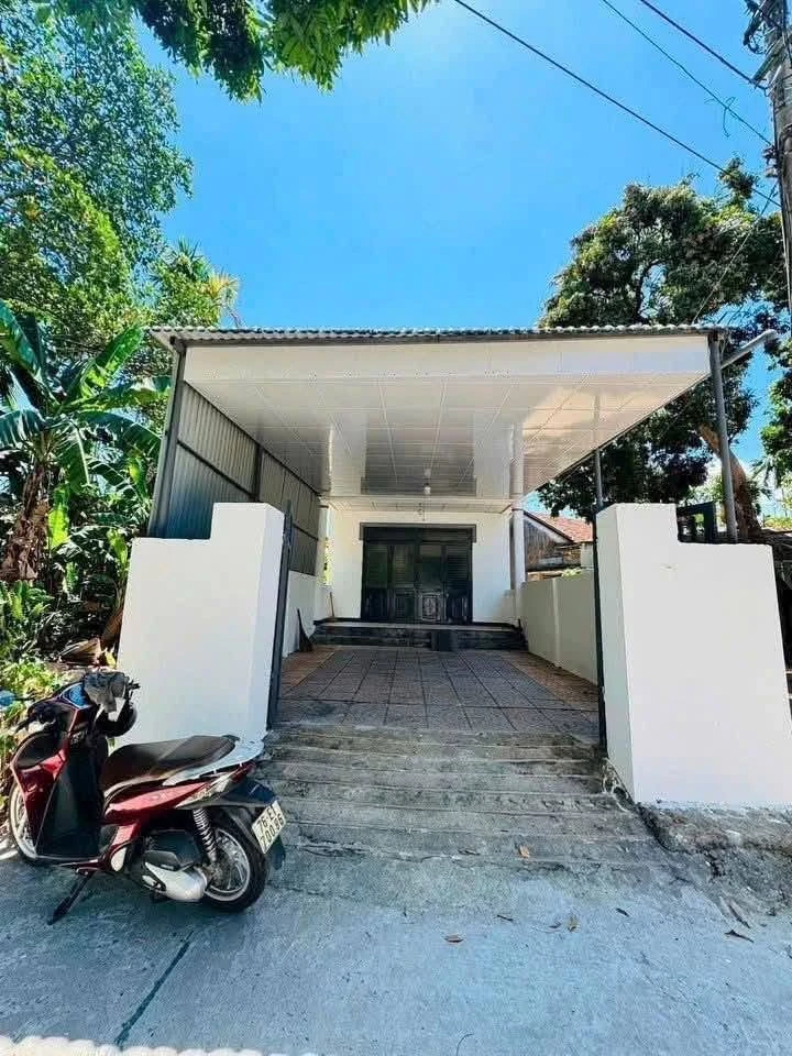 Bán nhà vườn 325m² 2 phòng ngủ Phường Nghĩa Lộ Mới - Ảnh 1