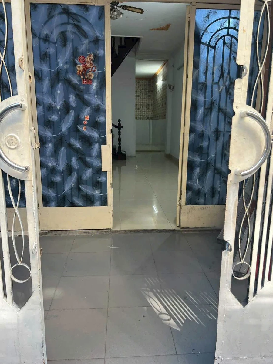 Cho thuê nhà 2 tầng 2PN Âu Dương Lân Q8 – 10 triệu/tháng - Ảnh thu nhỏ 3