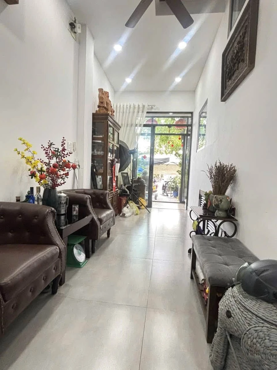 Bán nhà phố 4PN 98m2 Đặng Văn Bi Thủ Đức 8 tỷ - Ảnh thu nhỏ 2