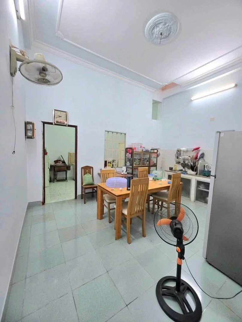 Bán nhà mặt tiền 90m² ngay chợ Trần Bình Trọng, Nhà Bè - Ảnh thu nhỏ 3