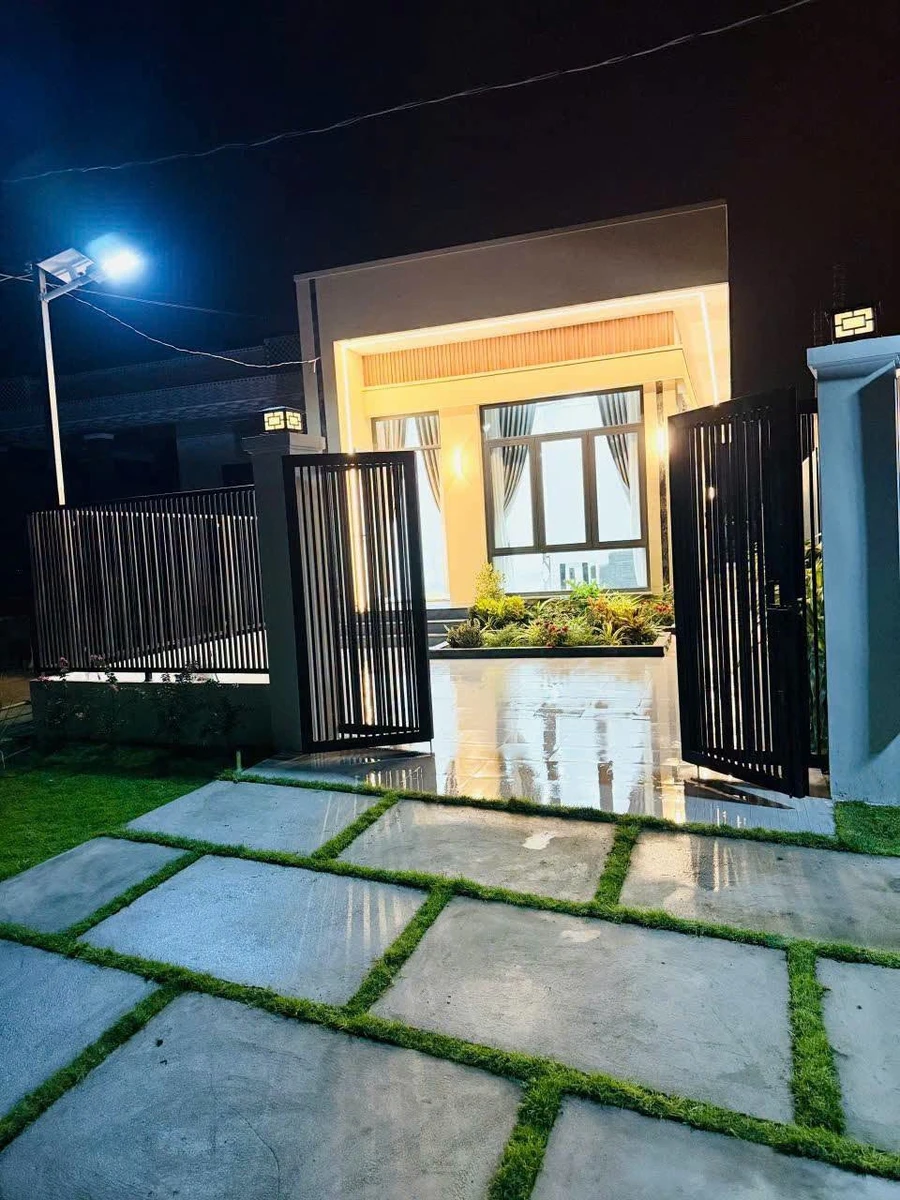 Bán nhà 3PN, 297m² sân vườn, sổ hồng riêng tại Tân Tây, Gò Công Đông, Tiền Giang - Ảnh thu nhỏ 4