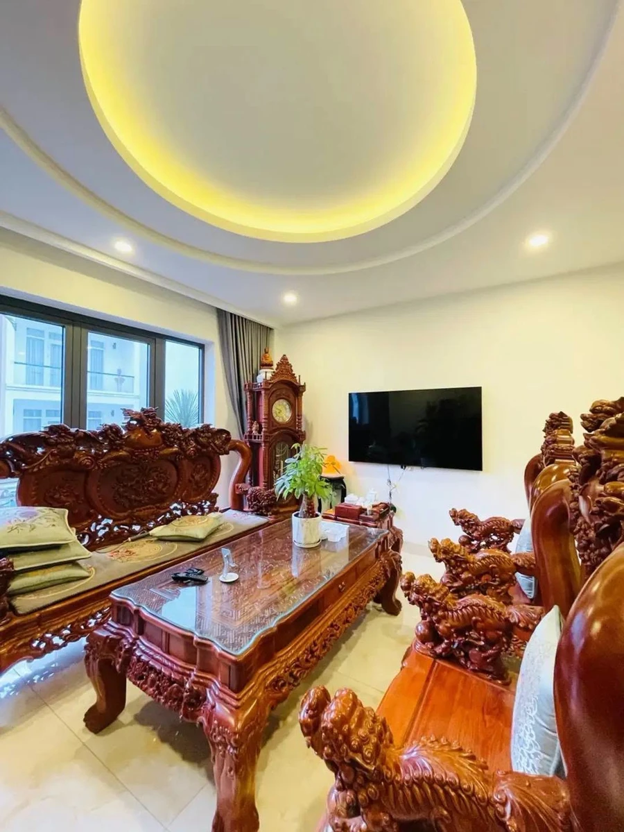 Bán nhà 91m² khu sân bay, 4 tầng sân thượng - Ảnh thu nhỏ 4