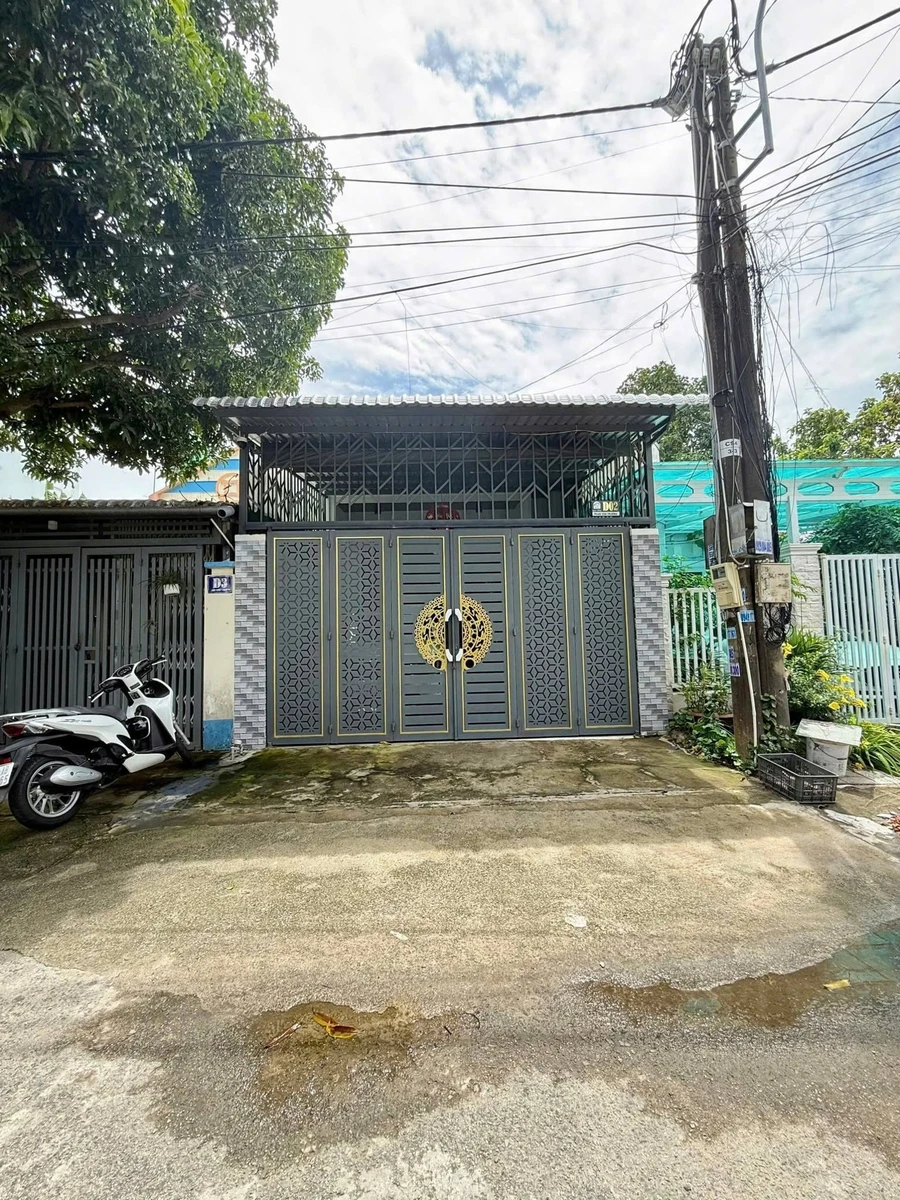 Bán nhà mặt tiền Phan Văn Trường 110m², 3PN, Rạch Giá - Ảnh 1