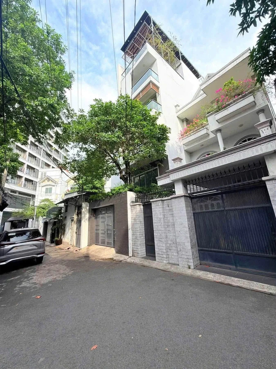 Bán villa 158m² 4 tầng hẻm nhựa đường Trường Sơn, Phường 2, Tân Bình giá 22,5 tỷ - Ảnh 1