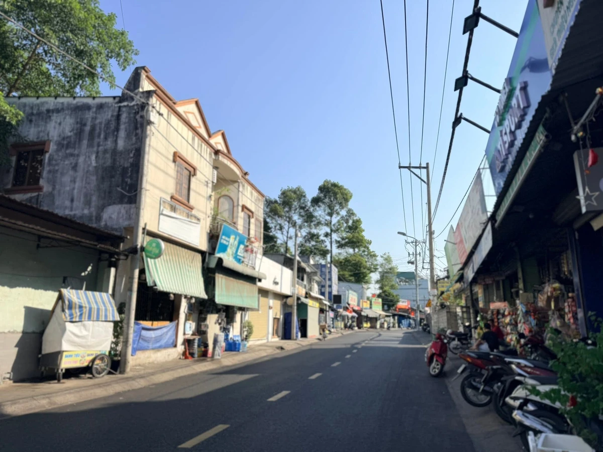 Bán nhà mặt tiền kinh doanh 75m2 Hoàng Diệu 2, Thủ Đức 8.5 tỷ - Ảnh thu nhỏ 2