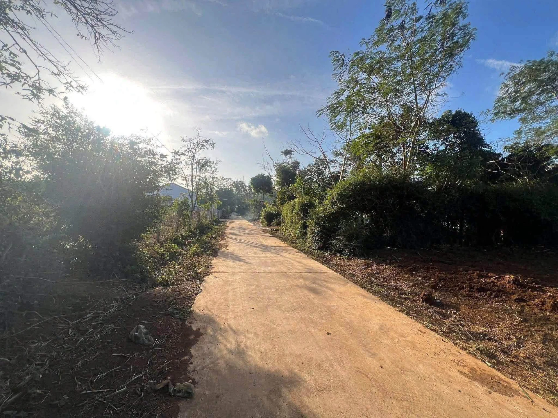 Bán đất Buôn Pok ĐK22, 240m2, mặt tiền 12m, giá 5 tỷ - Ảnh 1