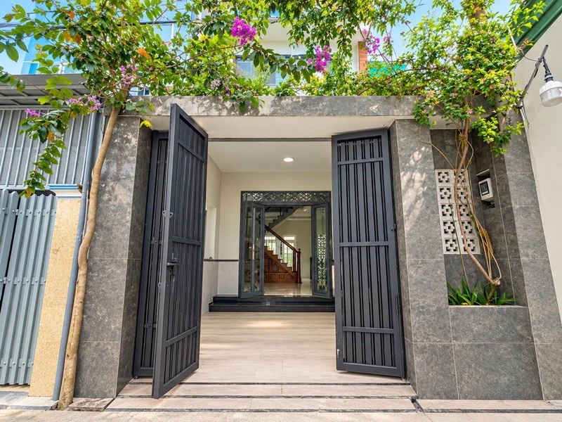 Bán nhà 2 tầng hẻm xe hơi 70m² đường Tân Thới Hiệp 21, Quận 12