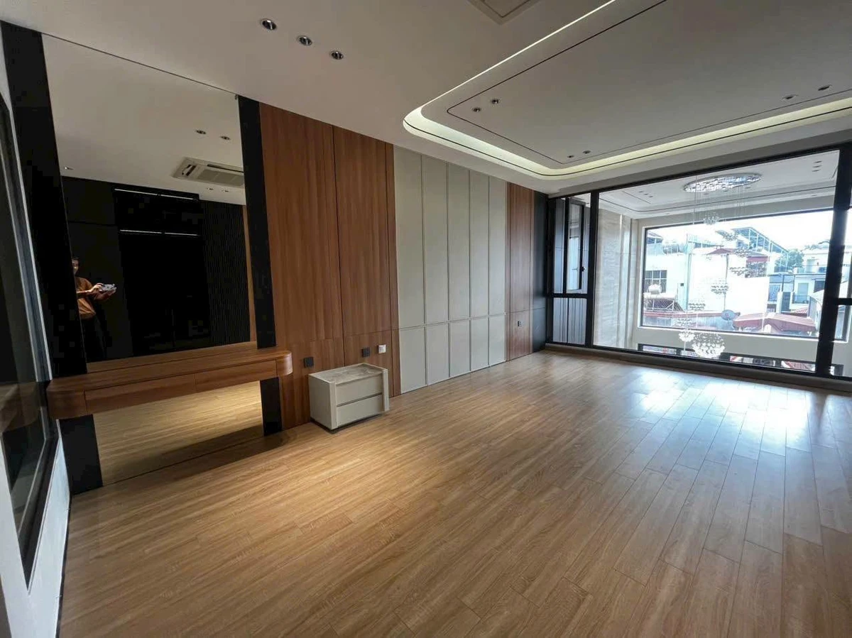 Bán nhà 7 tầng thang máy 92m2 Gia Thụy Long Biên 24 tỷ - Ảnh thu nhỏ 5