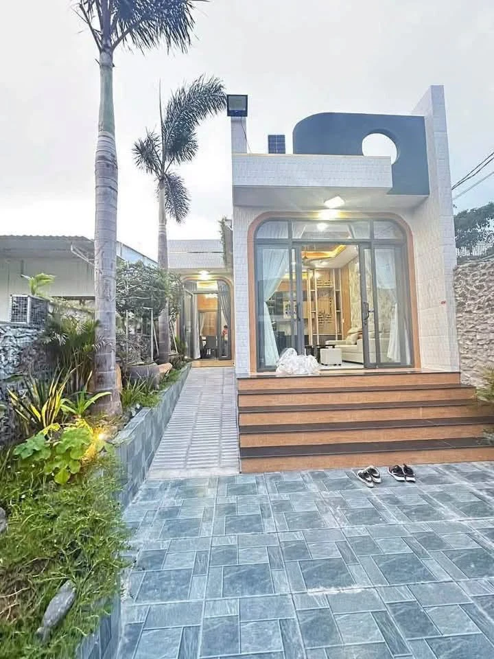Bán nhà mini view núi 100m² Bình Tân 2 tỷ 250 - Ảnh 1