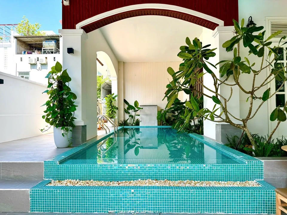 Cho thuê villa 3 tầng hồ bơi mặt tiền Đà Nẵng 200m2 - Ảnh thu nhỏ 3