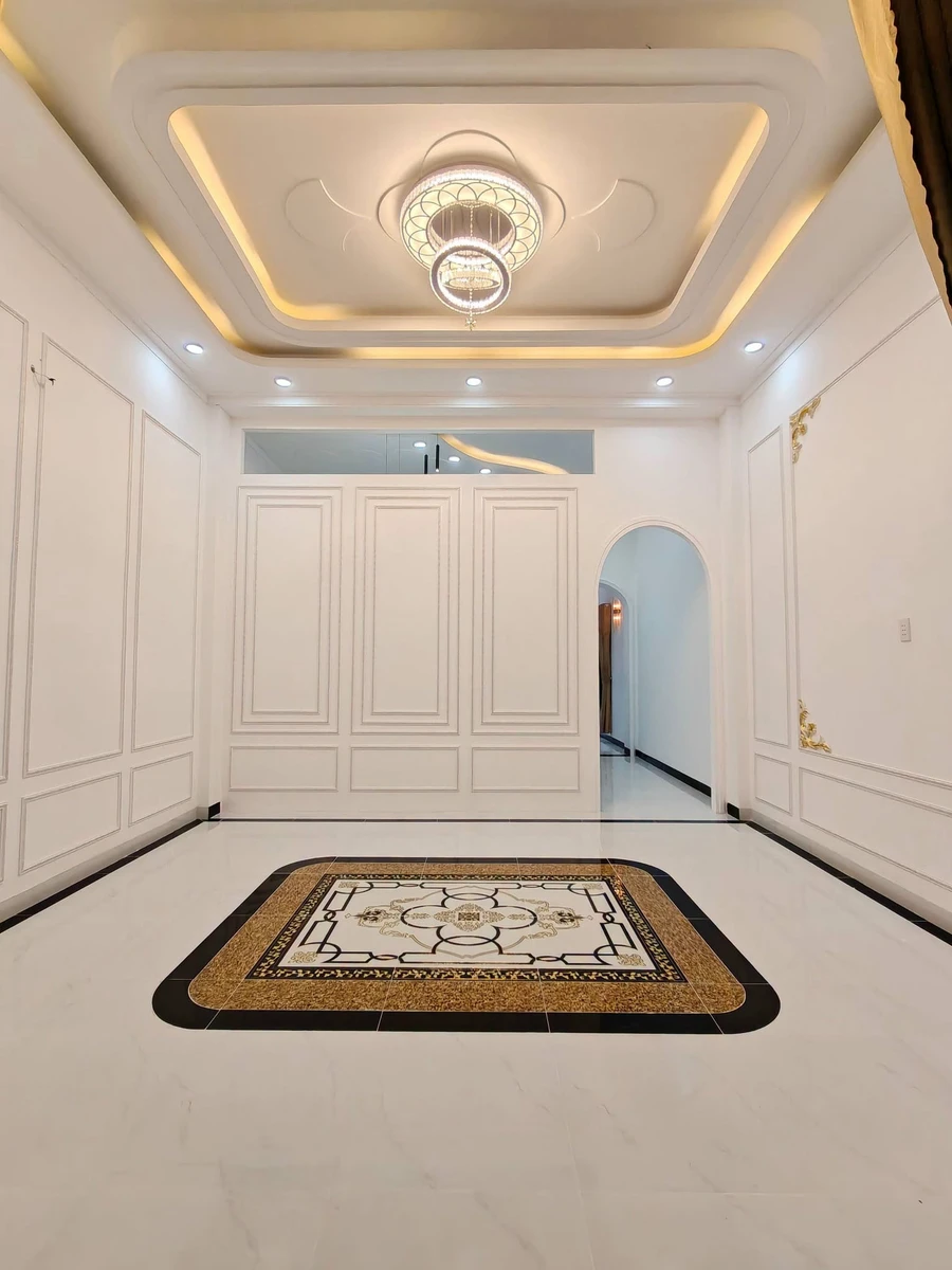 Bán nhà tân cổ điển 5x28m, 100m2, 3 phòng ngủ, hẻm Trịnh Phong Đáng, Long Hoa, Tây Ninh - Ảnh thu nhỏ 4