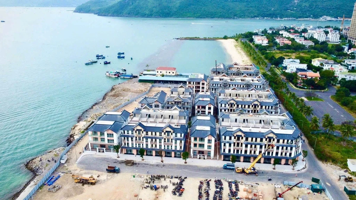 Bán nhà xẻ khe Vinhomes Pearl Bay Nha Trang 5PN, 112m² - Ảnh thu nhỏ 2