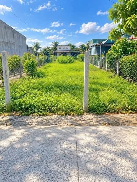 Bán đất mặt tiền Nguyễn Văn Khước Phú Tân Bến Tre 200m2 1 tỷ 100 triệu - Ảnh thu nhỏ 2