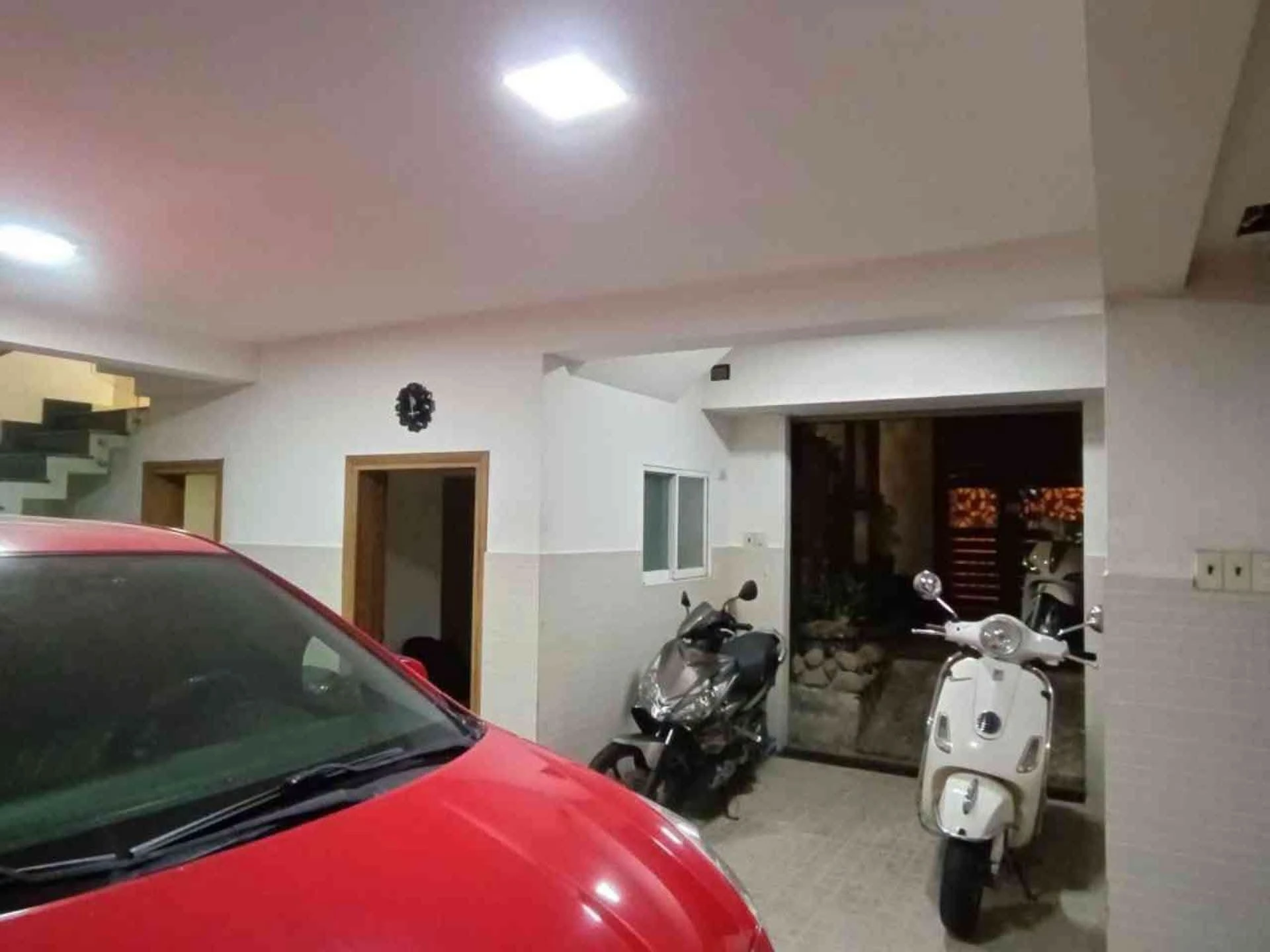 Bán nhà góc 5 tầng 70m2 ngang 8m hẻm thông ô tô đường Hoàng Hoa Thám giá 15,9 tỷ - Ảnh 1