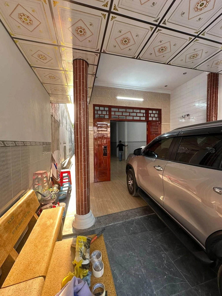 Bán nhà mặt tiền 1 trệt 1 lầu 5x28m đường Phan Văn Lại, Phường 6, TP Tân An, Long An - Ảnh thu nhỏ 2