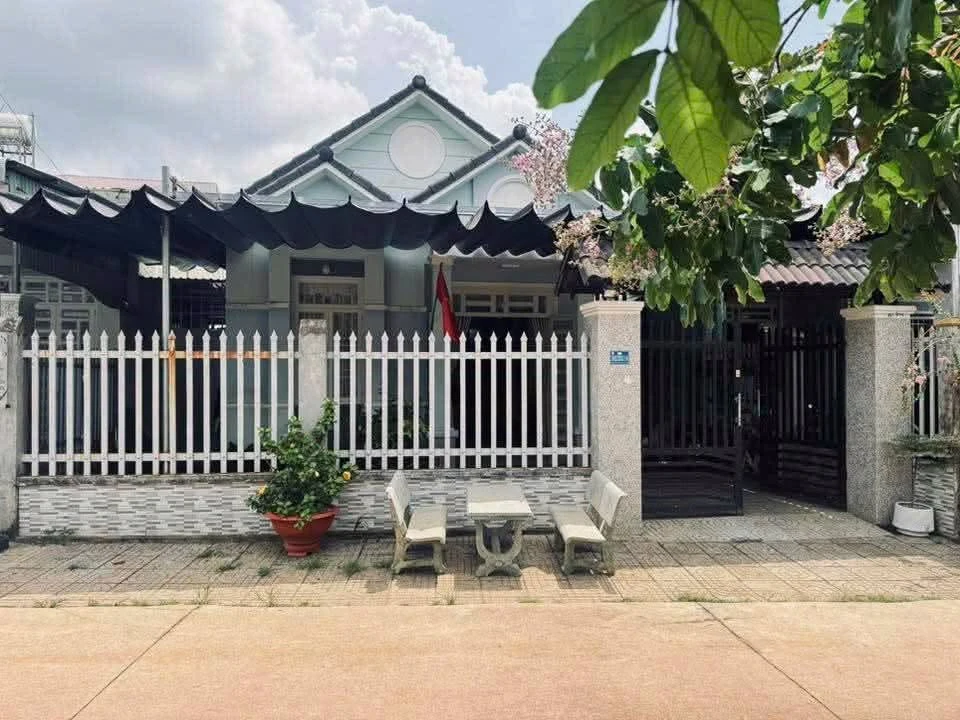 Bán nhà mái Thái 70m² đường 5B1, 1,87 tỷ - Ảnh 1