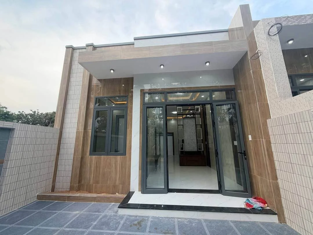 Bán nhà 2PN 100m² Xã Long Hải 1 tỷ 380 - Ảnh 1