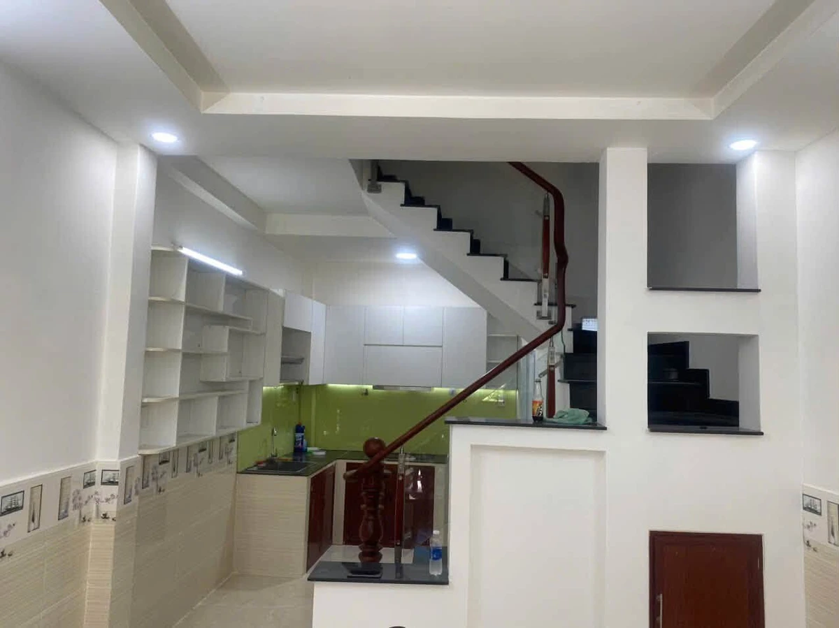 Cho thuê nhà 2 lầu 2PN 2WC 32m² Tân Phú 11 triệu/tháng - Ảnh thu nhỏ 3