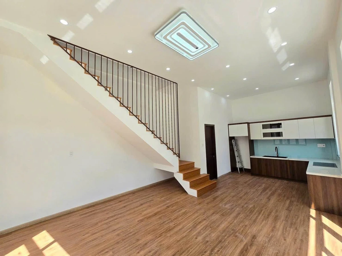Bán nhà 4 tầng 41,5m² Hoàng Tích Trí, Quy Nhơn, 4,999 tỷ - Ảnh thu nhỏ 3