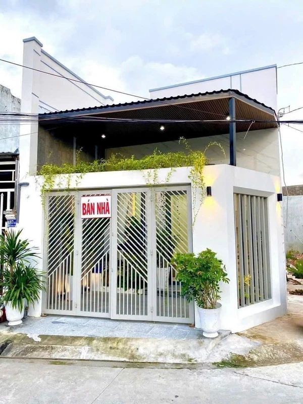 Bán nhà mặt tiền Sương Nguyệt Anh, Rạch Giá, 93m², 2 PN