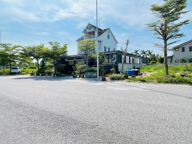 Bán đất 117m2 đường Yết Kiêu, Cửa Lò, Nghệ An, đường rộng 20m, vỉa hè hơn 5m