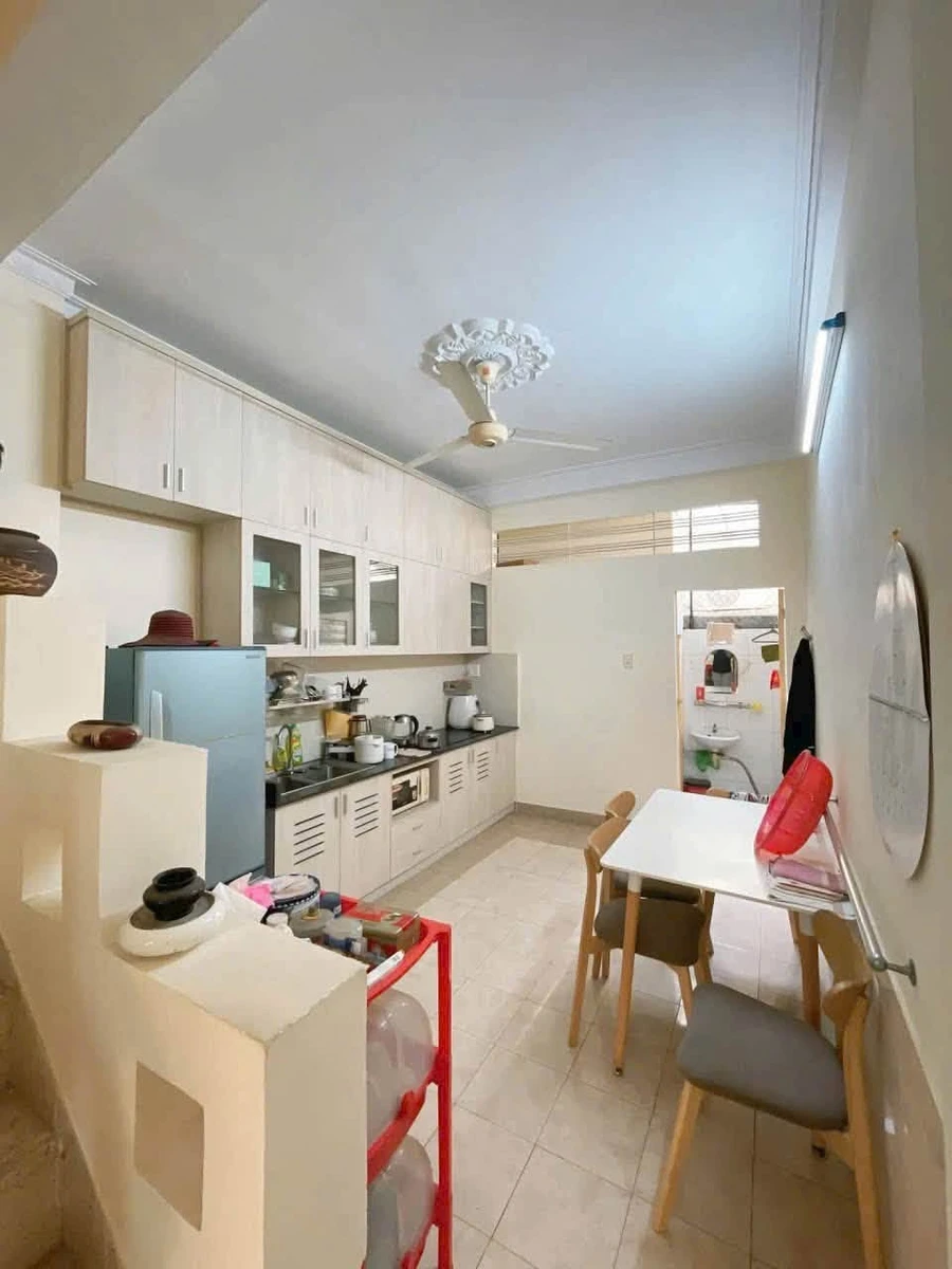 Cho thuê nhà phố 2PN 49m² Phú Nhuận 15 triệu/tháng - Ảnh thu nhỏ 4