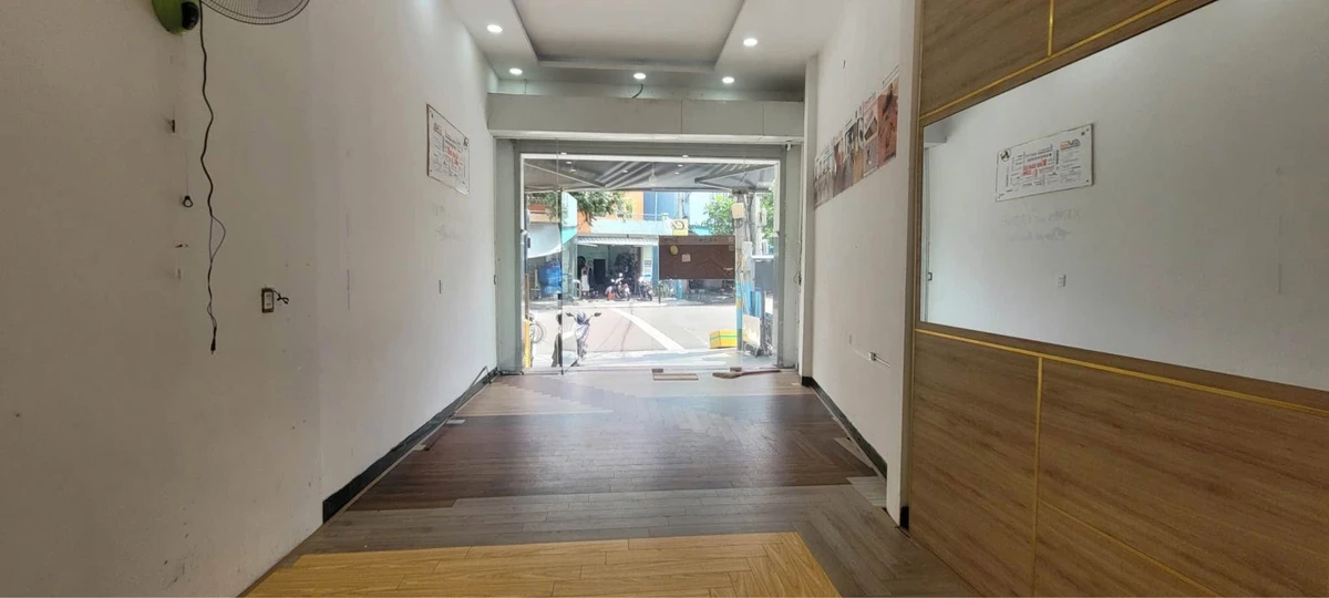 Cho thuê nguyên căn 70m2, 3PN trên Lê Hồng Phong - Ảnh thu nhỏ 2