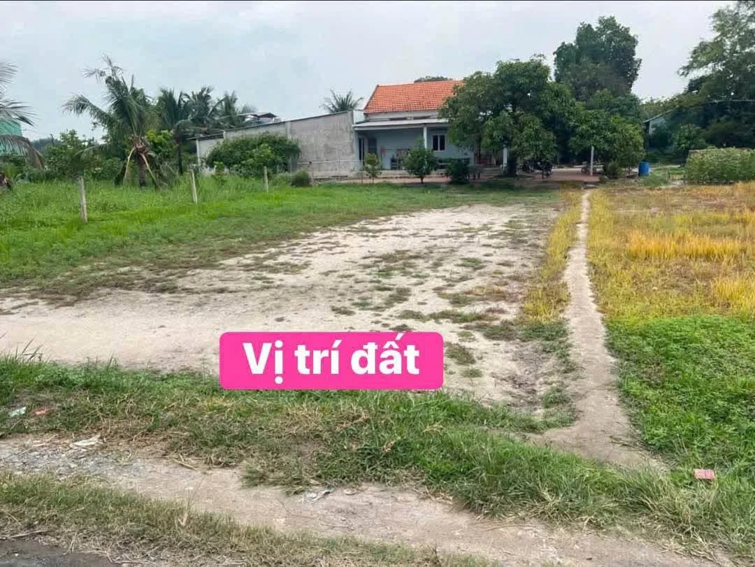 Bán nền đất 5x24m sổ riêng tại khu vực 4 thị trấn Đức Hòa giá 850 triệu - Ảnh 1