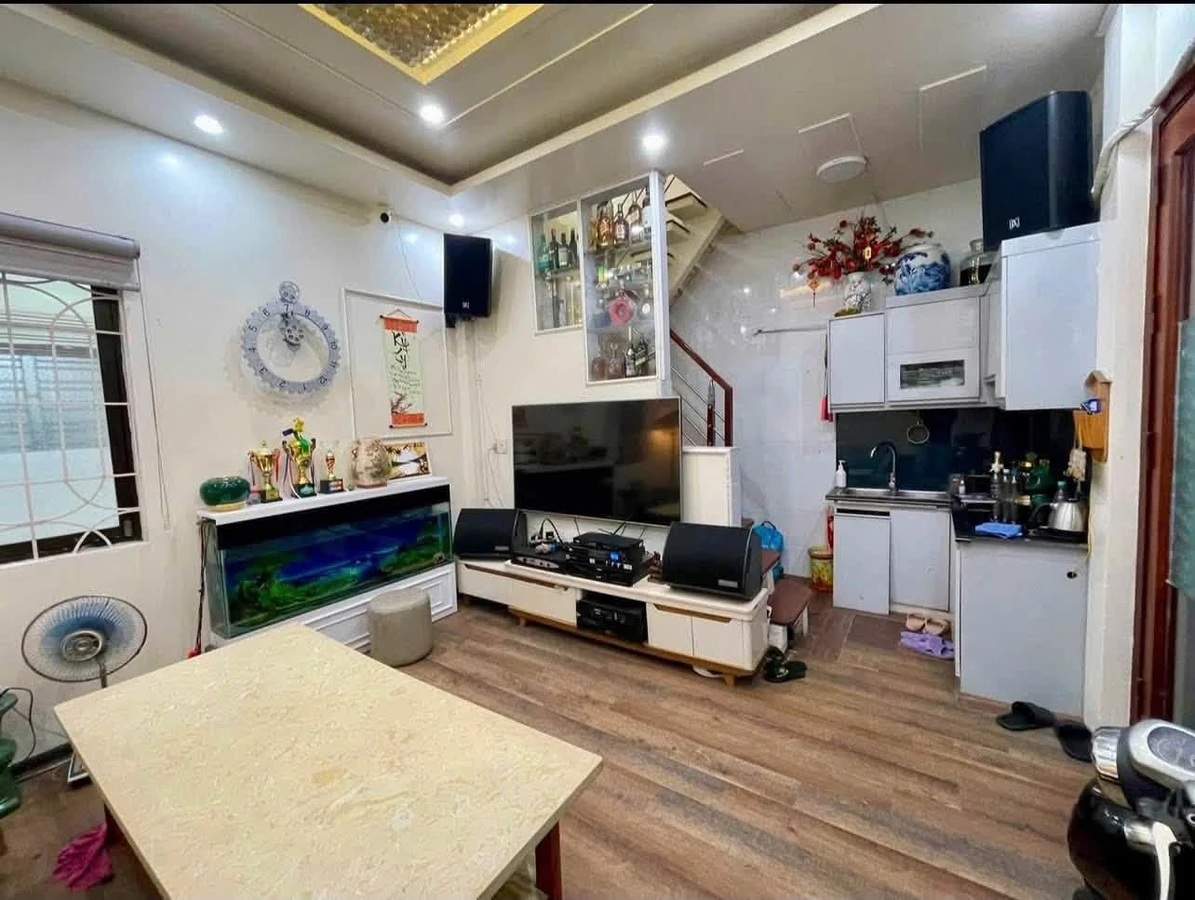 Bán nhà 4 tầng 24m² gần đường Mê Linh, trung tâm Hải Phòng giá 1,89 tỷ - Ảnh thu nhỏ 3
