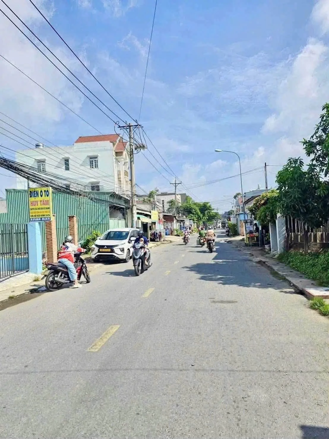 Bán lô đất 110m² mặt tiền Đông Minh, Dĩ An - Ảnh 1