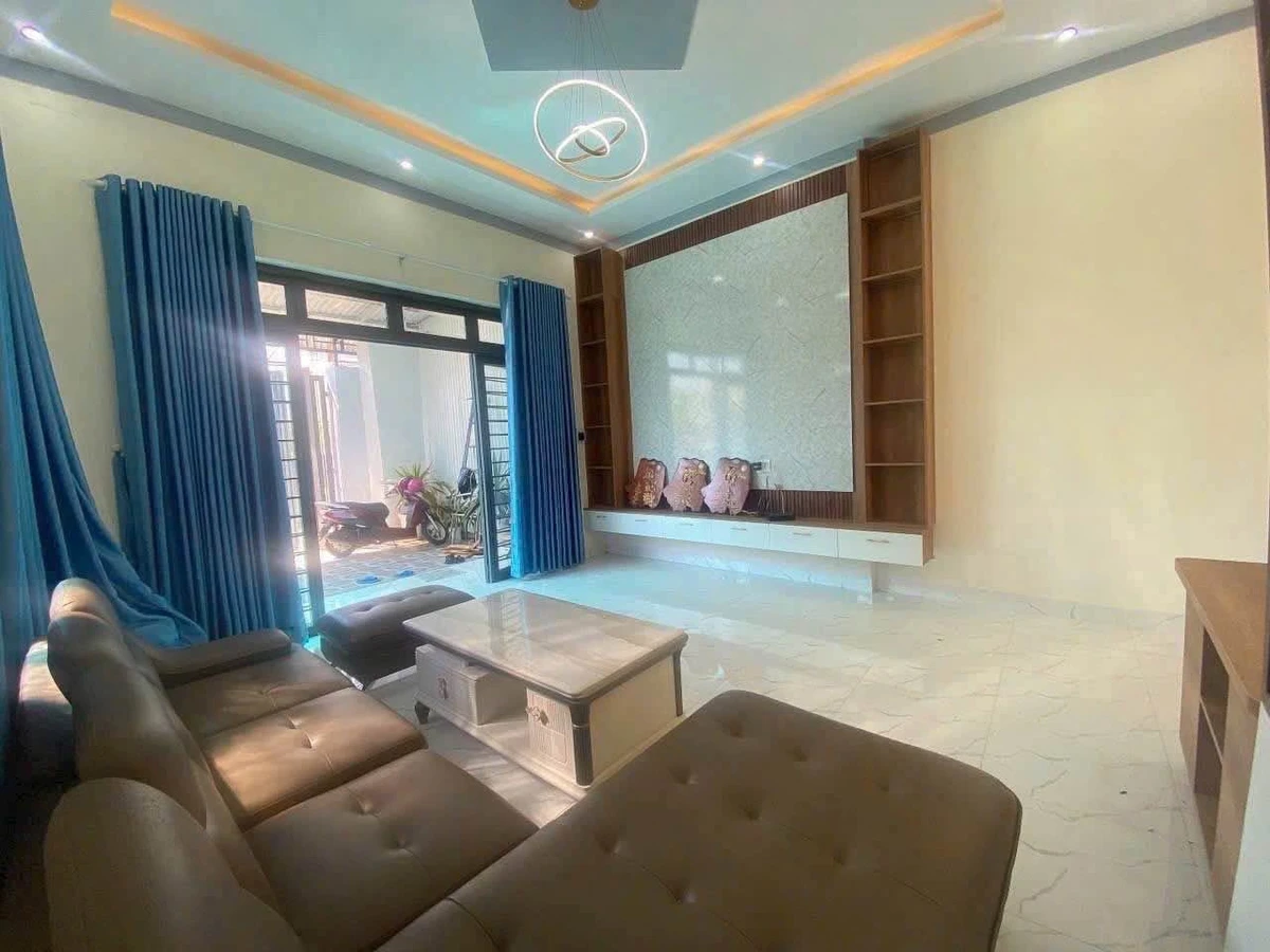 Bán nhà Tân Phú 150m² 3PN giá 4.25 tỷ - Ảnh thu nhỏ 4