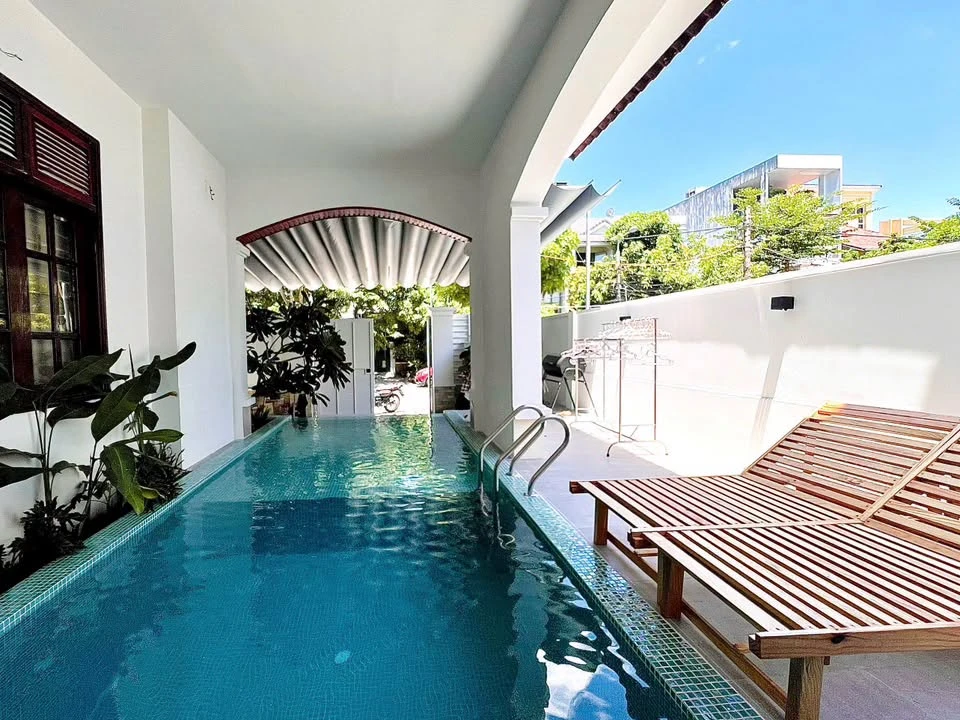 Cho thuê villa 3 tầng hồ bơi mặt tiền Đà Nẵng 200m2 - Ảnh thu nhỏ 4