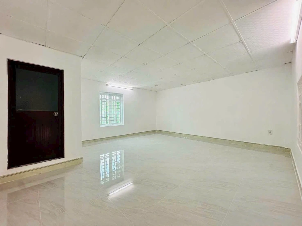 Bán nhà 2 phòng ngủ 93m² gần KDC Phú Hòa 2 - Ảnh thu nhỏ 4