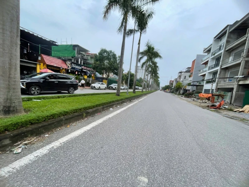 Bán lô đất kinh doanh 114m² MT 6m Lê Bá Tùng, Vinh Tân