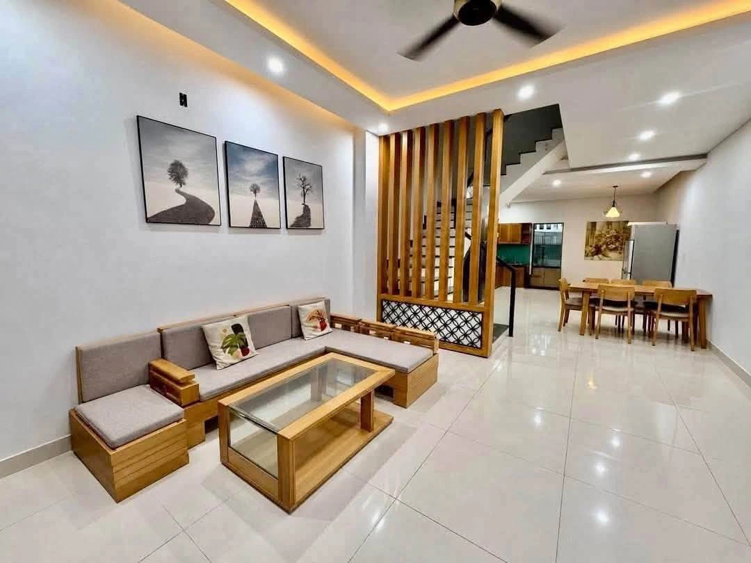 Cho thuê nhà 2 tầng mặt tiền 85m² Phạm Văn, Sơn Trà - Ảnh thu nhỏ 2