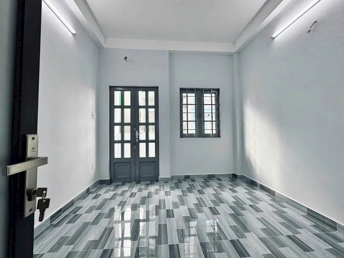 Bán nhà hẻm xe hơi đường Lạc Long Quân Quận 11, 80m2, 4 tầng, 3PN, giá 4,75 tỷ - Ảnh thu nhỏ 4