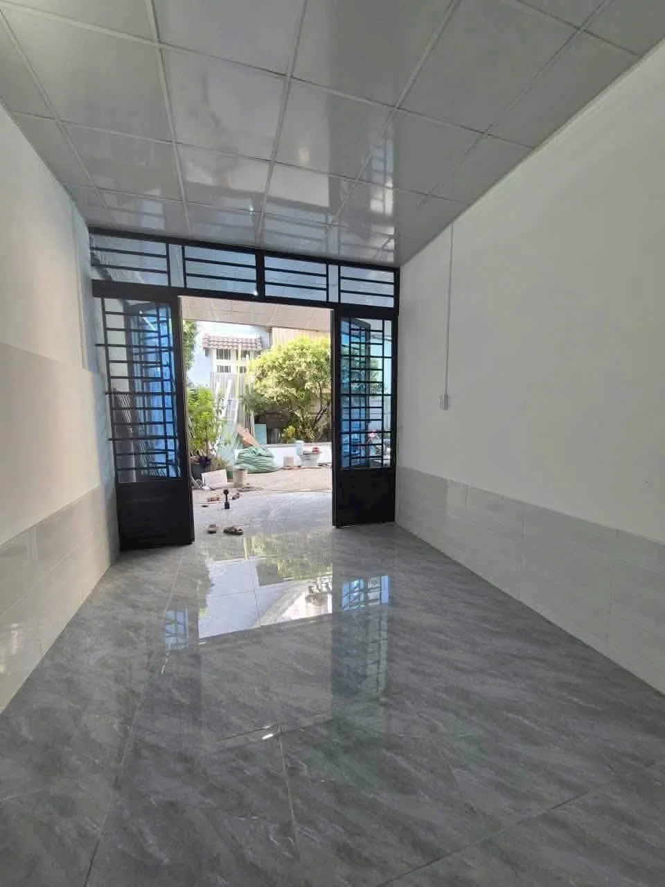 Cho thuê nhà mới xây 60m2, 2PN, Bình Tân 5.8 triệu/tháng - Ảnh 1