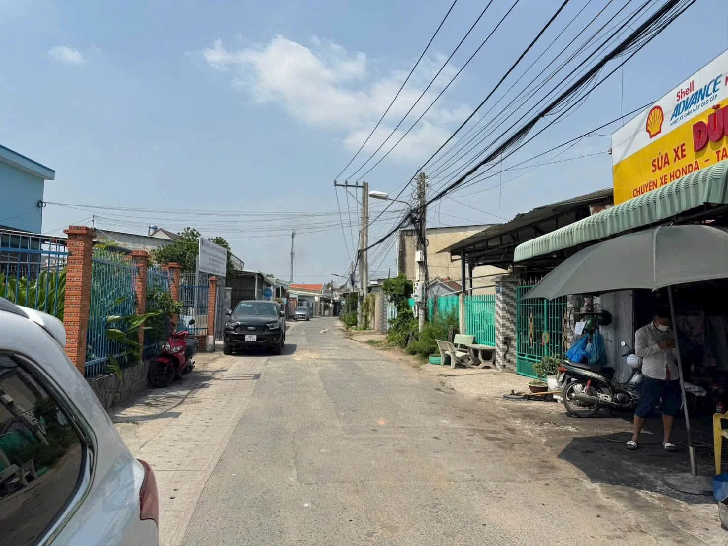 Bán đất mặt tiền 240m2 (6x30m, nở hậu) đường Huỳnh Văn Lũy, Phú Lợi, Bình Dương - Ảnh 1