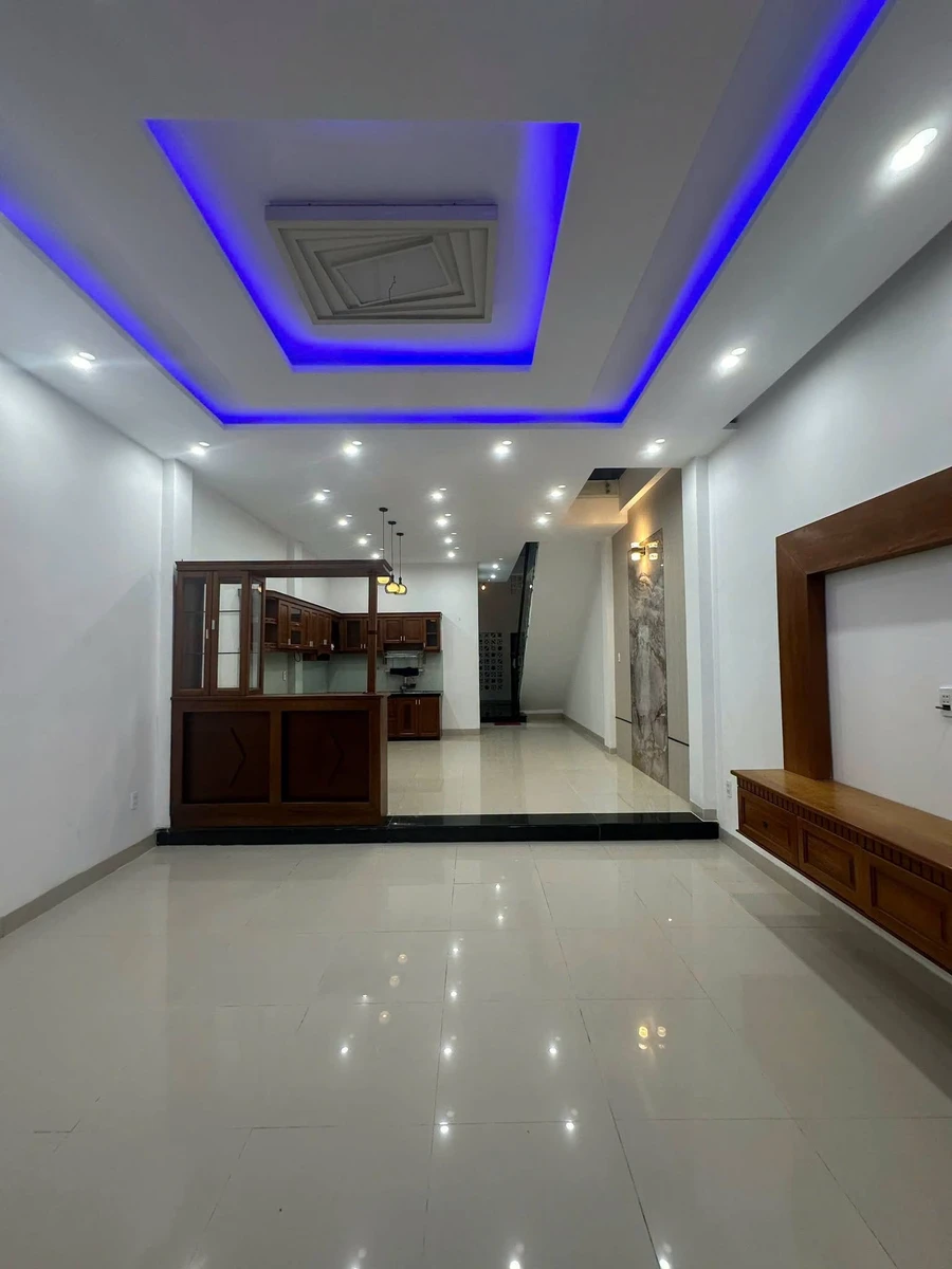 Bán nhà 3 tầng mặt tiền Đà Nẵng 83.5m2, 6 tỷ - Ảnh thu nhỏ 5