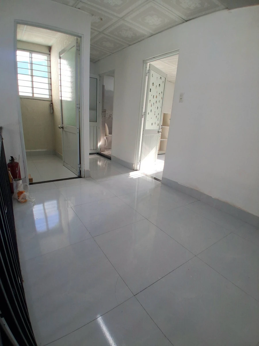 Bán nhà kiệt 4 PN 2 WC Lê Duẩn Quận 1 gần Aeon - Ảnh thu nhỏ 5