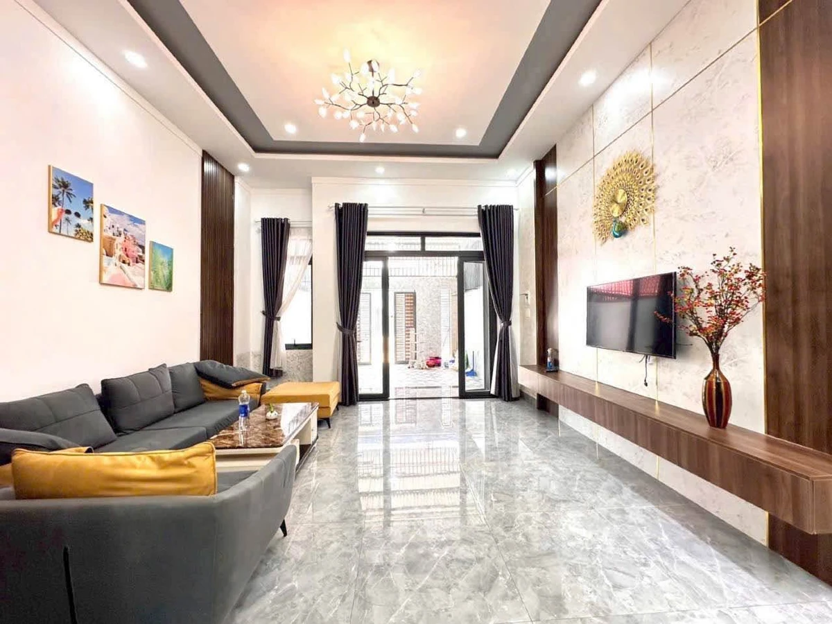 Bán nhà 5x29m, 3 PN, full nội thất, Đồng Khởi, Bình Tân - Ảnh thu nhỏ 3