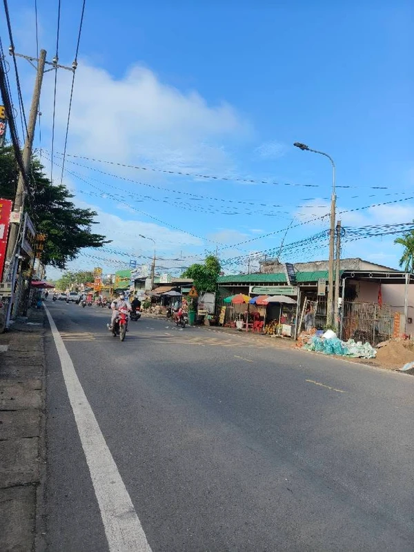Bán đất mặt tiền Nguyễn Hoàng Đồng Nai 400m2 hơn 5 tỷ