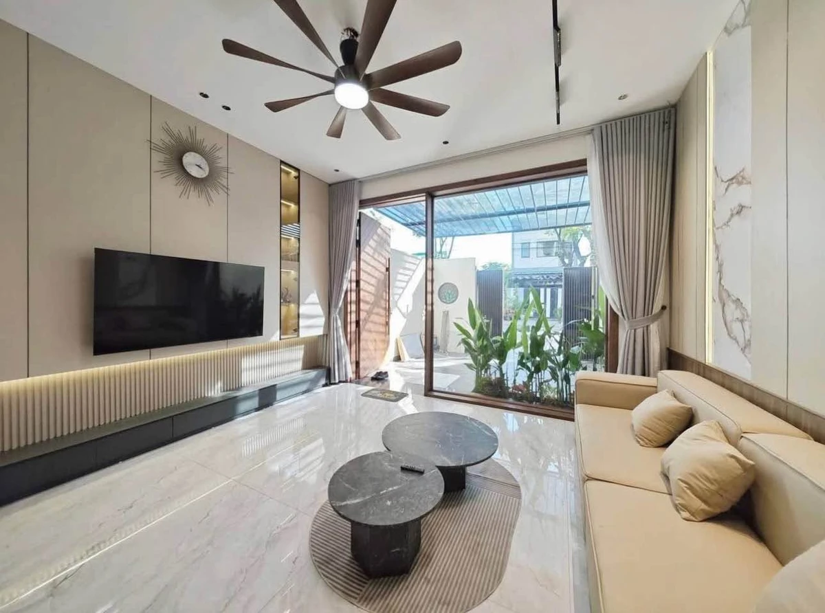 Bán nhà 3 tầng 96m² Nguyễn Sắc Kim Hòa Xuân giá 8,4 tỷ - Ảnh thu nhỏ 3