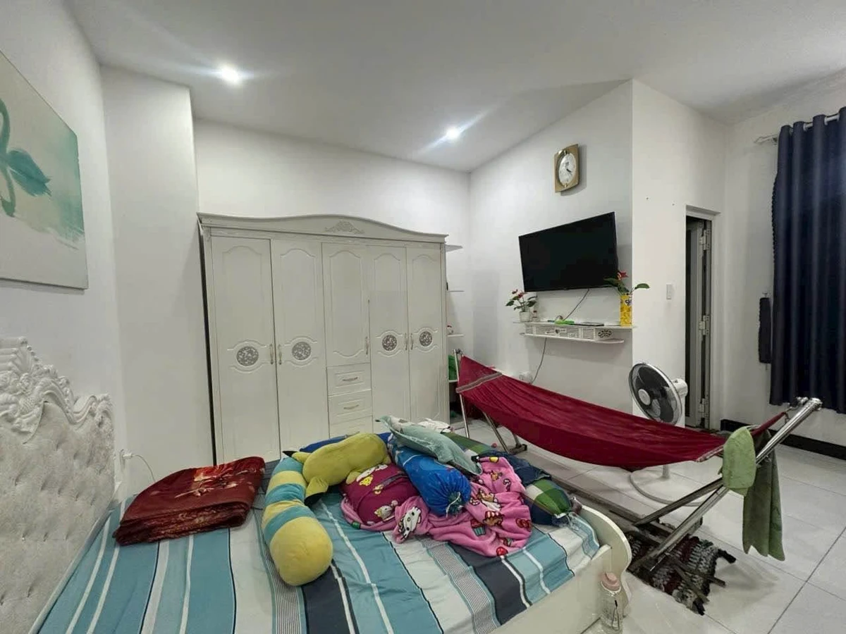 Bán nhà mặt tiền Ngô Gia Tự 5 tỷ 4, 240m², Q.12 - Ảnh thu nhỏ 4
